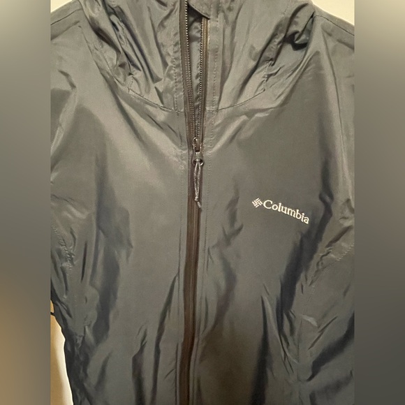 Columbia NWOT Omni Tech Jacket Womens Medium Full Zip Hooded - Picture 2 of 6